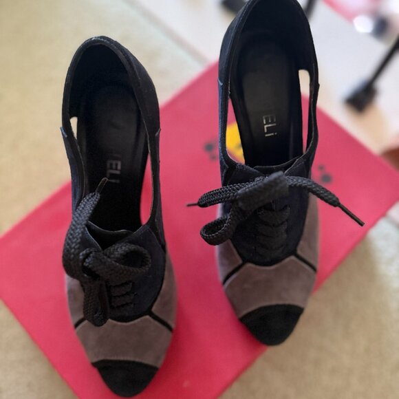 Vaneli - Picture 3 of 4